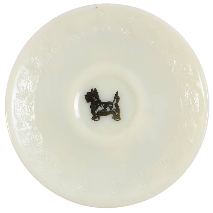 Laurel French Ivory Saucer for Child's Cup