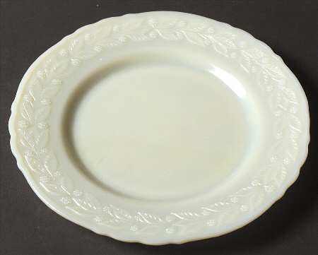 Laurel French Ivory Dinner Plate