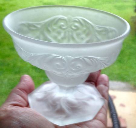 Rock Crystal Frosted Clear Sundae Glass