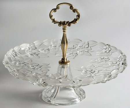 Carmen Center Handle Tray