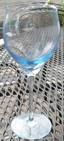Fleurette Blue Wine Glass