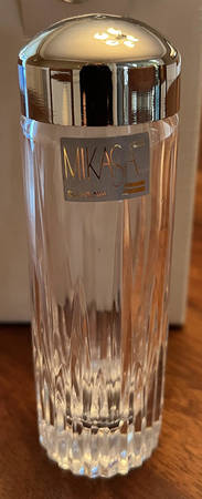 Icicles Pepper Shaker with Metal Lid
