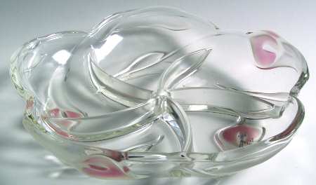 Mayfair (Pink Frosted Accents) 11" Pansy/Flower Shape 5 Part Relish