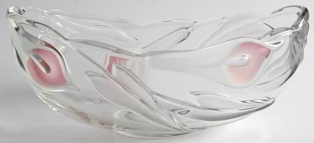 Mayfair (Pink Frosted Accents) Oval Vegetable Bowl