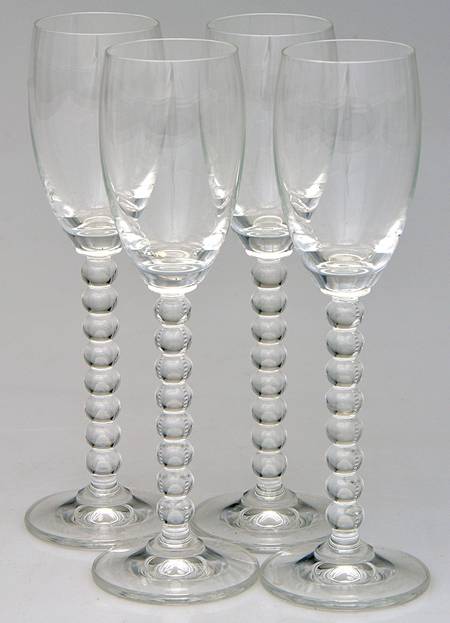 Pearls Sherry - Set of 4