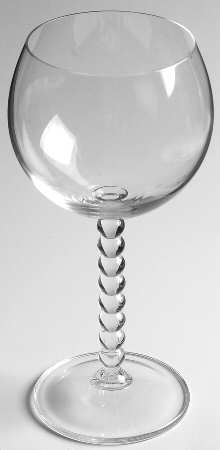Pearls Wine Glass