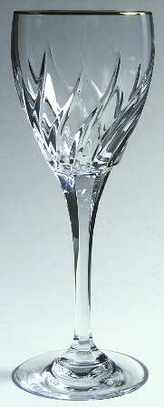 Rendezvous Gold Wine Glass