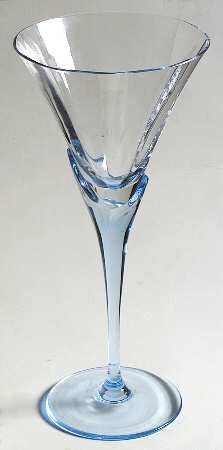 Skyline Sapphire Wine Glass