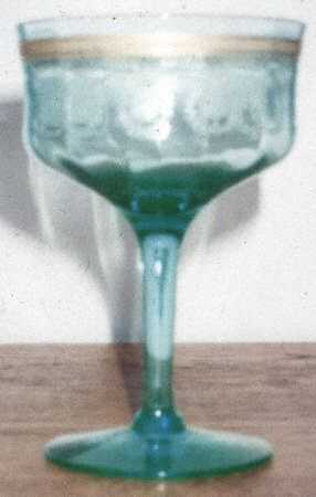 Gold Dec 329 Green Champagne/Tall Sherbet