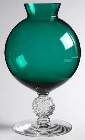 Golf Ball Stiegel Green Footed Ivy Ball Vase