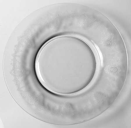 Versailles (Stem  7711) Luncheon Plate