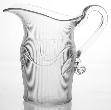Bellflower 32 Oz Pitcher