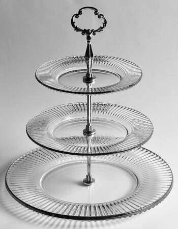 Diamond Fire 3 Tier Serving Tray
