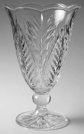 Park Ridge 11" Footed Vase
