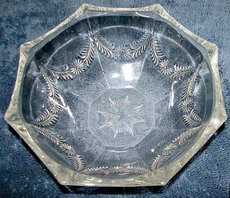Fern Garland 9" Round Bowl