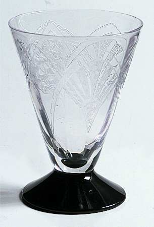 Nasreen Black (Black Foot, Stem 9074) by Morgantown