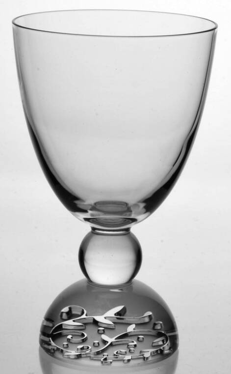 Organdi Wine Glass by Mikasa