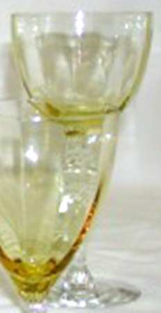 Majesty Topaz Yellow Wine Glass