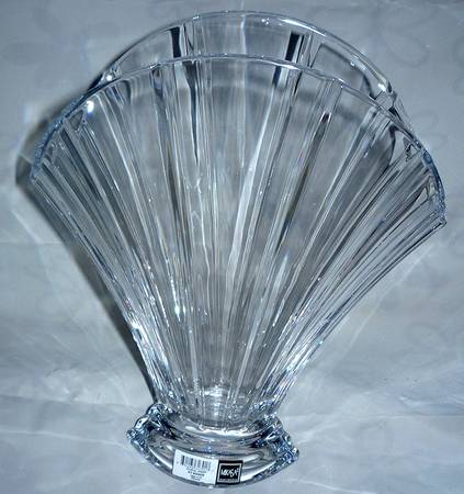 Coral Reef 11" Flower Vase
