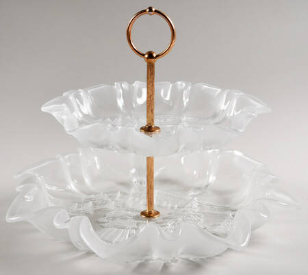 Holiday Classic 2 Tier Serving Tray