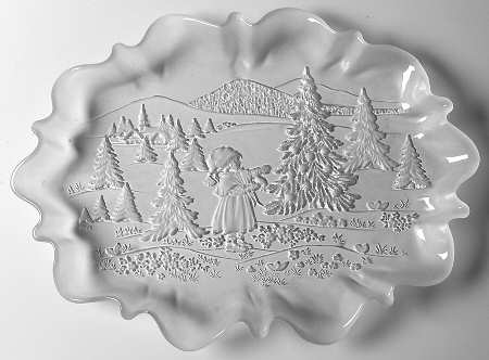 Holiday Classic 17" Oval Platter