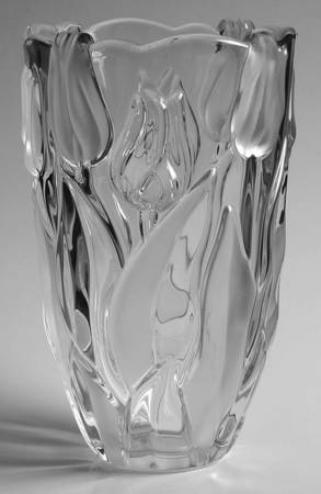 Tulips Satin 7" Flower Vase
