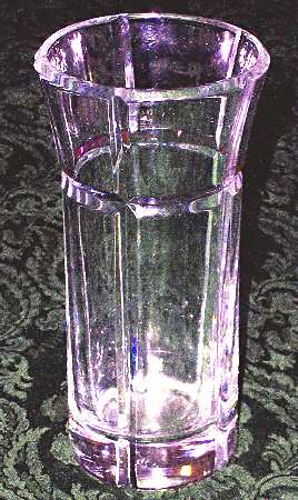 Aurora 7" Flower Vase