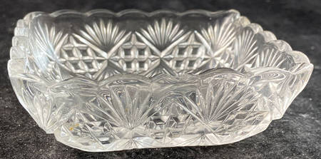 Majestic 4" Square Bowl