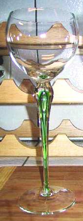 Julliard Emerald Wine Glass
