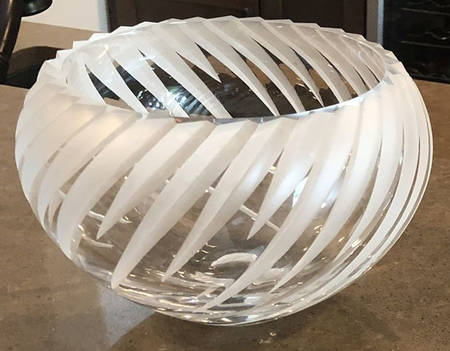 Tempest (Gray Cut) 8" Cupped Bowl