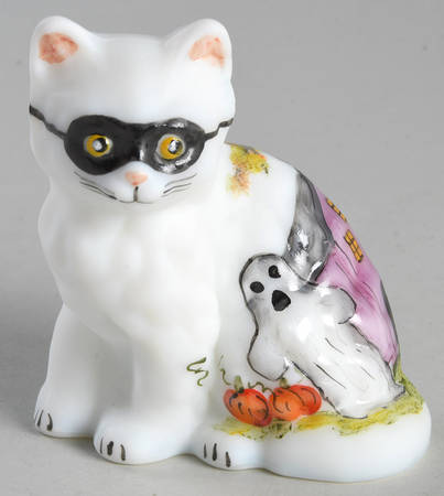Animals & Figurines #123 Kitten