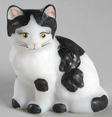 Animals & Figurines #123 Kitten