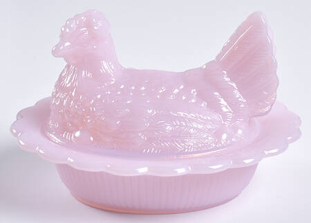 Animals & Figurines 6" Hen on Nest