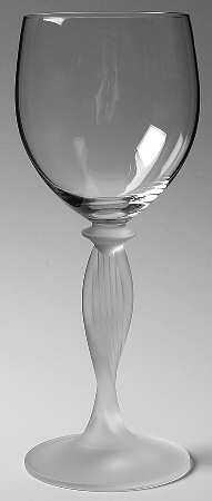 Alessandra Frost Wine Glass
