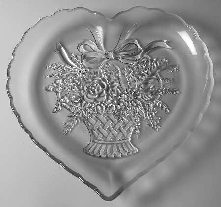 Endearment 13" Heart Shape Platter