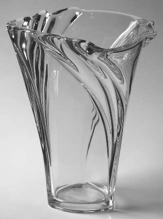 Swing 9" Flower Vase
