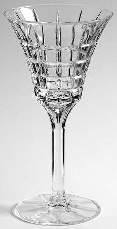 Madison Avenue Wine Glass