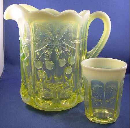 Cherry Thumbprint Vaseline Opal Flat Tumbler