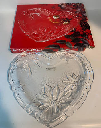 Happy Holidays 12" Heart Shape Platter