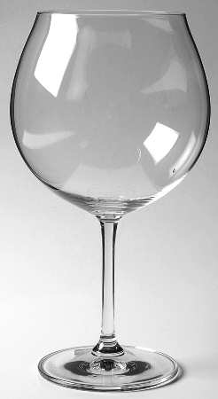 M By Mikasa Pinot Noir Wine