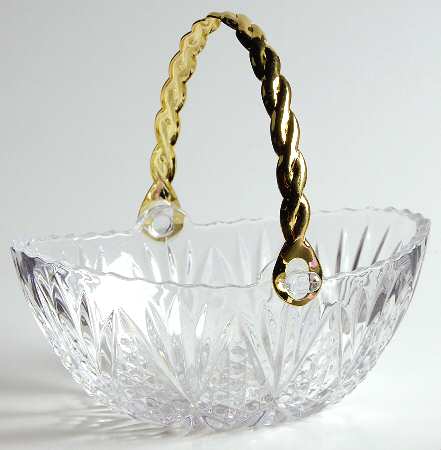 Tender Rose 5" Handled Basket