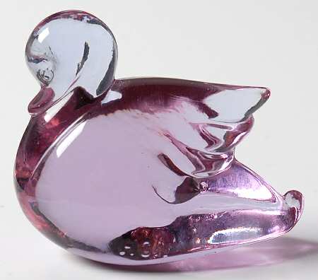 Heisey By Mosser Animals Lavender Ice Cygnet