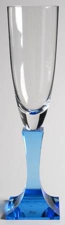 Lancelot Aquamarine Fluted Champagne