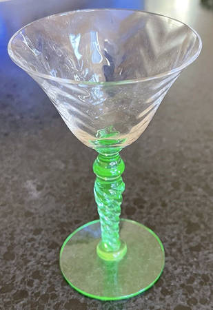 6102 Green Herringbone Optic Liquor Cocktail