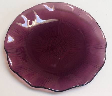 Ruffled Lotus Plum Bread & Butter Plate