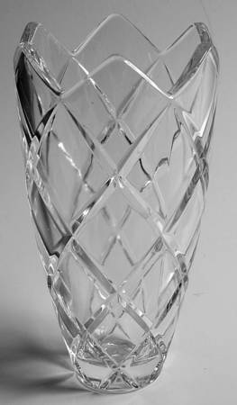 Crescendo (Giftware) 8" Flower Vase