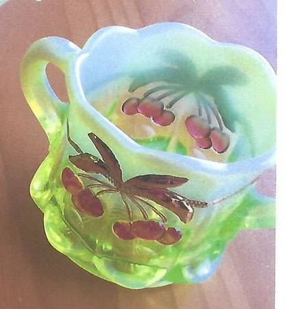 Cherry Thumbprint Vaseline Opal Decorated Open Sugar