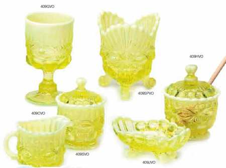 Eye Winker Vaseline Opal Water Goblet