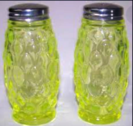 Elizabeth Vaseline Salt and Pepper Set with Glass and Metal Tops