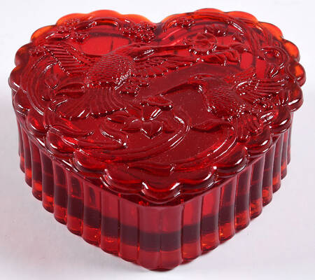 Ruby Red Small Heart Box & Lid